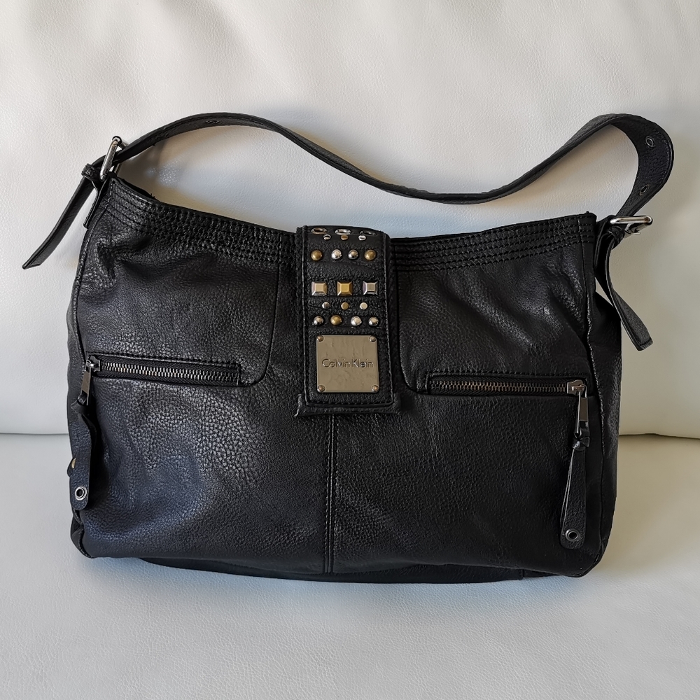 Calvin Klein adjustable strap shoulder bag